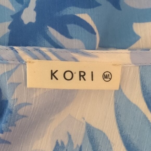 Kori  M/L Swim Cover Up White Blue Florals front Tie Kaftan - Picture 6 of 7